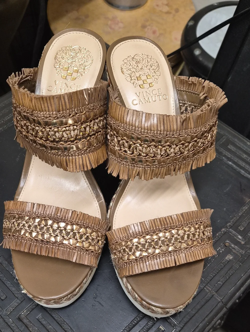 Vince Camuto Women’s Brown Woven Fringe Slide Sandals Sz 8.5